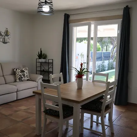 Сasa de vacaciones Nura E Mar Sardinia