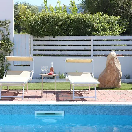 Casa de Férias Nura E Mar Sardinia *