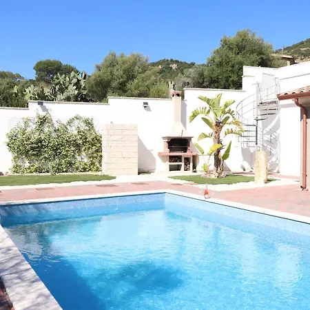 Casa de Férias Nura E Mar Sardinia *